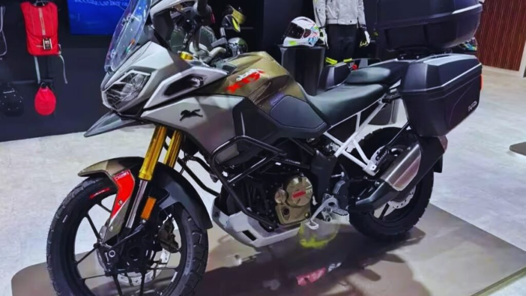 TVS Apache RTX 300